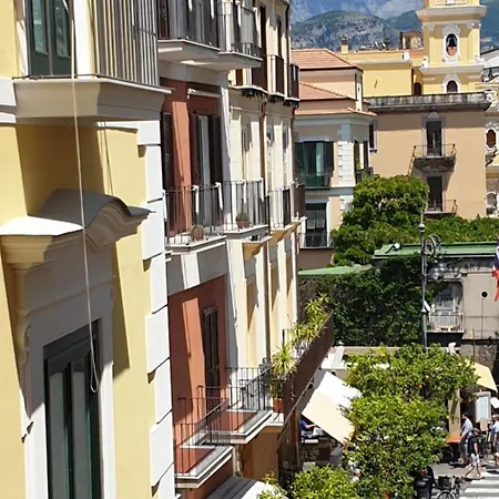Casa de hóspedes Maison D'art Sorrento