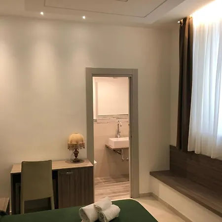 Maison D'art ゲストハウス
